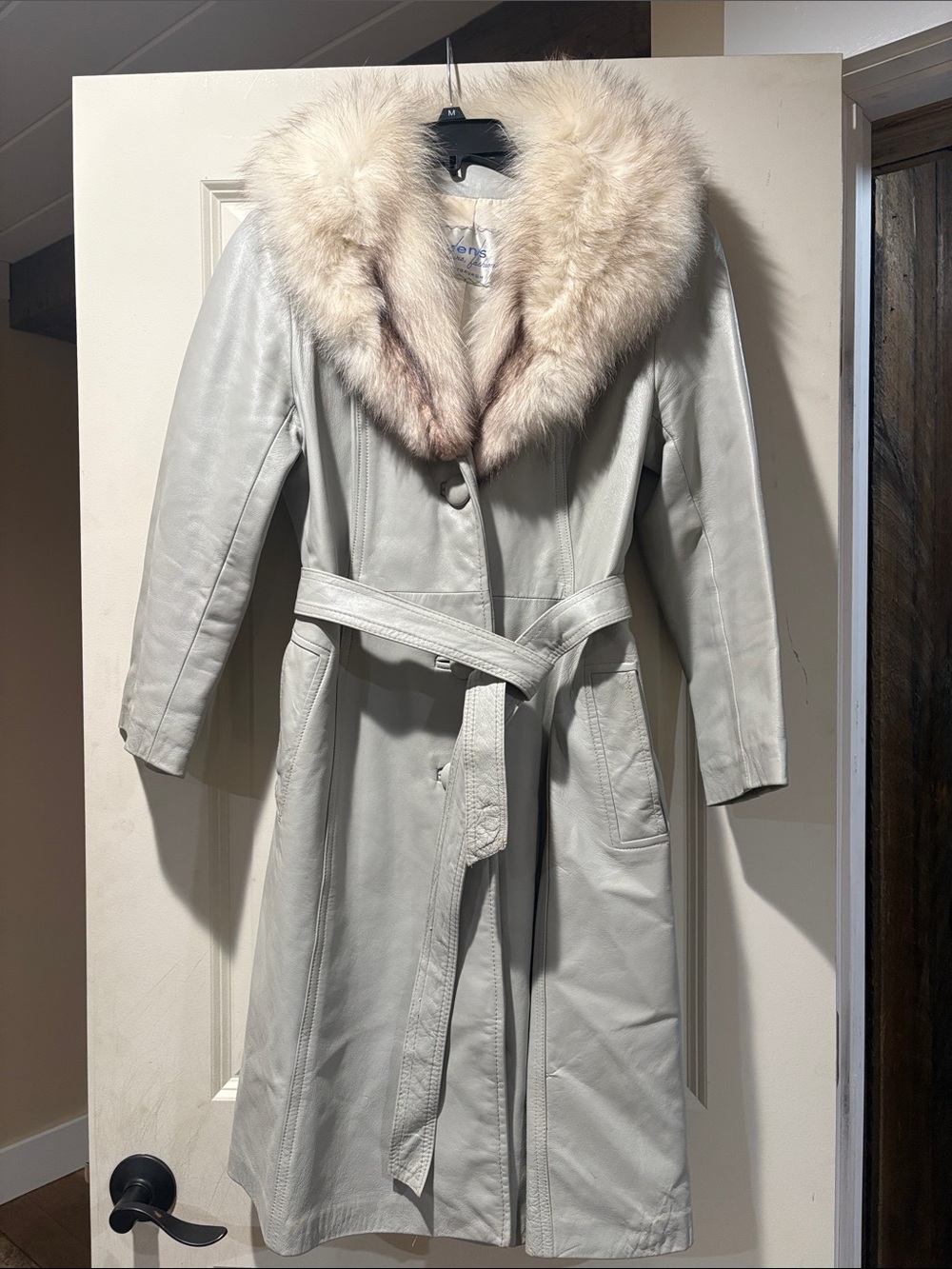 Classic Cream Leather Trench Coat with Fur Collar